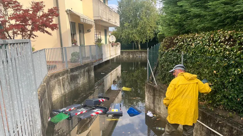 Allagamenti in una abitazione di Dolo