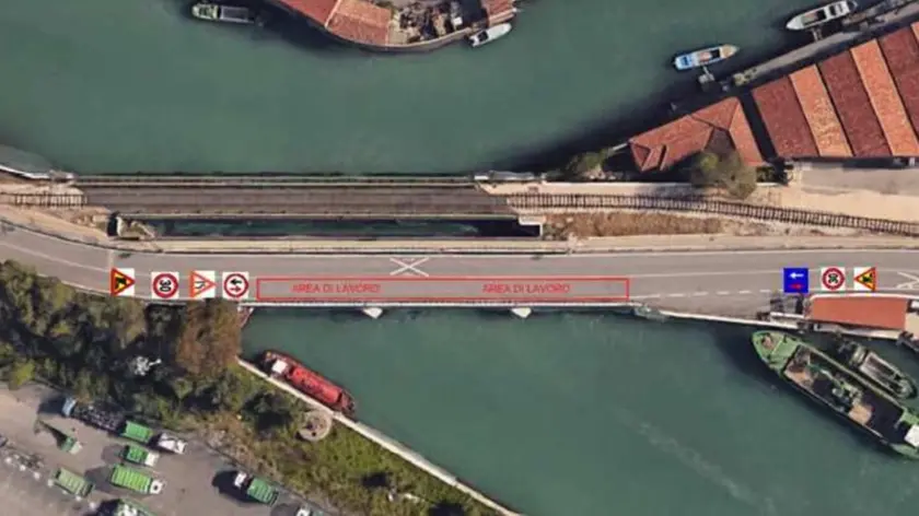 Ponte stradale della Scomenzera