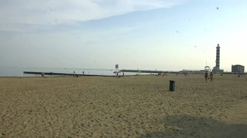 Tragedia a Jesolo: cinquantenne muore annegato