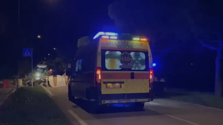 Scontro tra moto al Lido: un morto. Ecco il luogo dell'incidente (foto Rizzo)