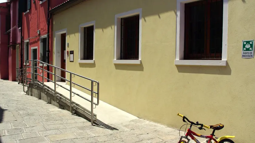 L'ingresso della scuola