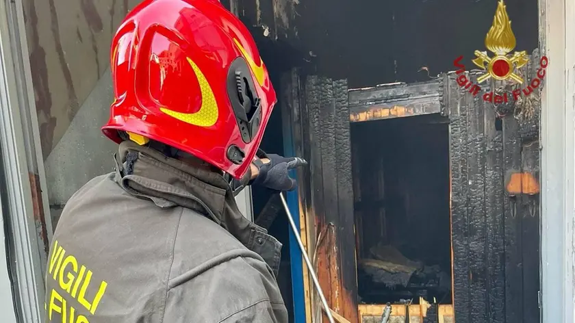 L'intervento dei vigili del fuoco in via Cappuccina a Mestre