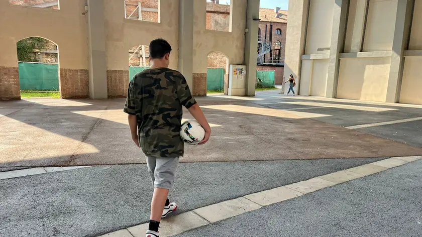 A Murano non si può più giocare a calcio nel campo