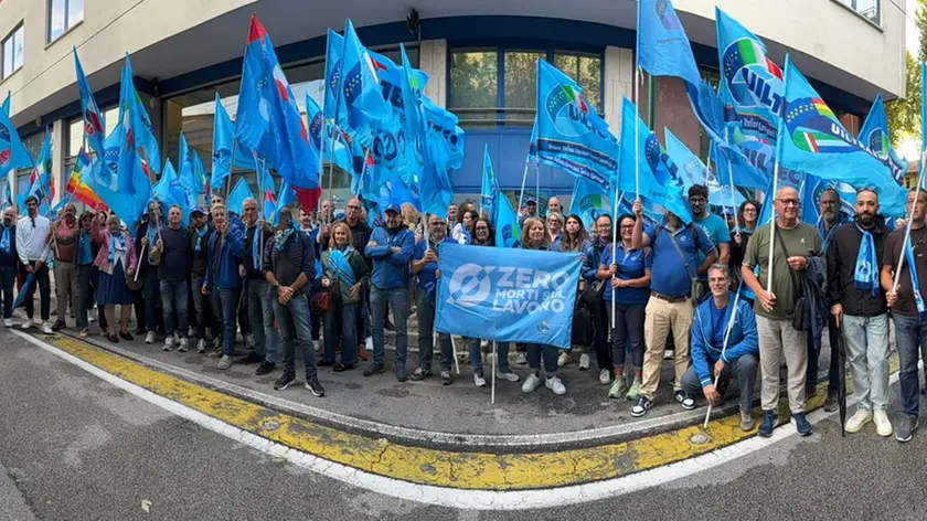 La manifestazione promossa dalla Uil per Gaza