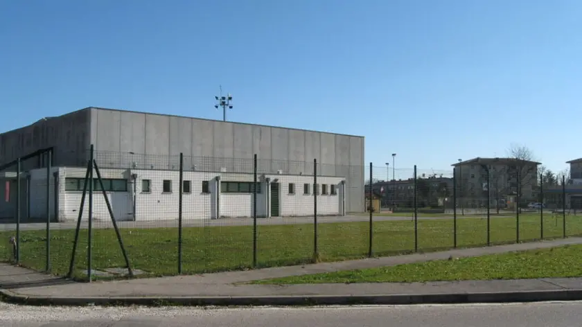 Ceggia, il palasport dove sara' ospitato nel centro prelievi il pool di medici