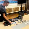 La refurtiva trovata dalla polizia nell'auto dei rapinatori