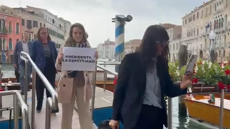 La sinsistra protesta contro l'assenza di Zaia durante l'ultima seduta in consiglio regionale