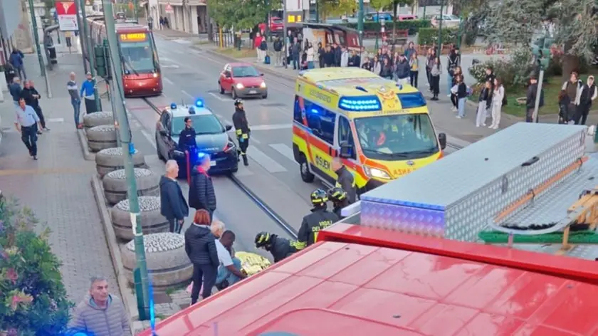 I soccorsi sul luogo dell’incidente a Favaro