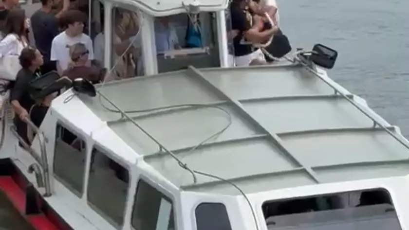 Aggressione a un dipendente Actv: denunciati due uomini a Murano