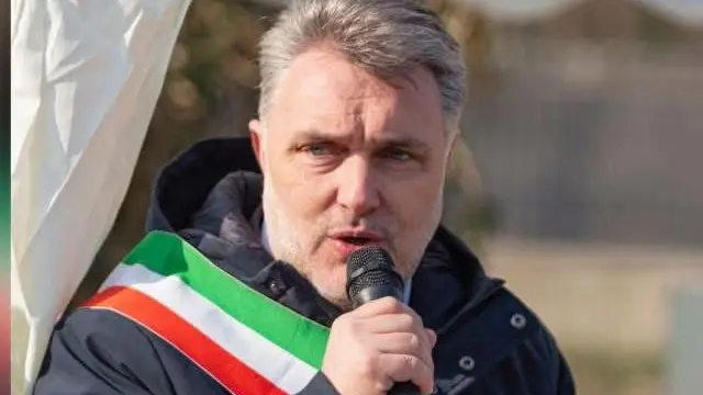 Il sindaco Mauro Armelao