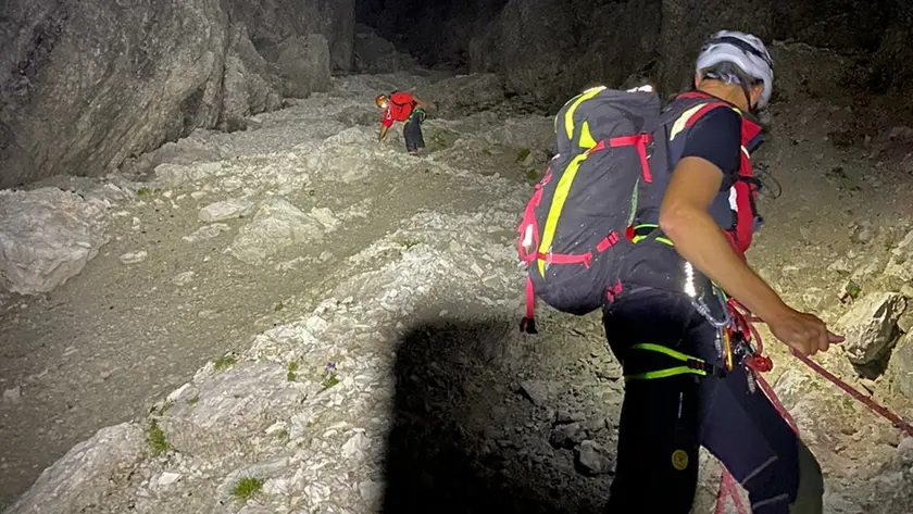 Intervento notturno per il Soccorso alpino
