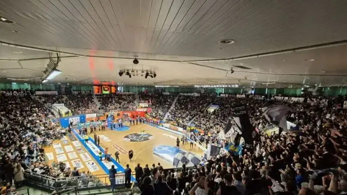 Il PalaCarnera di Udine, teatro della sfida tra Apu Old Wild West e Umana Reyer Venezia