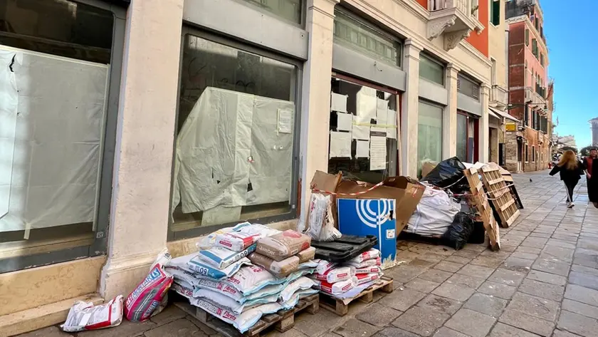 All'Accademia apre una nuova libreria al posto dell'ex banca