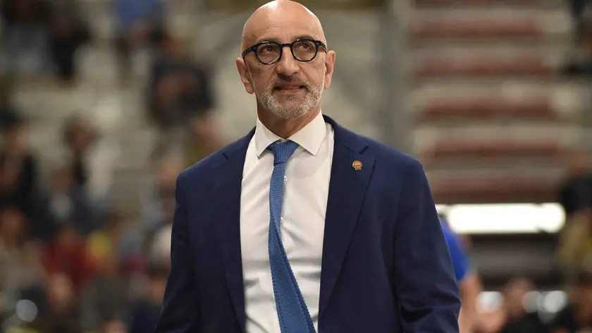 Coach Frank Vitucci