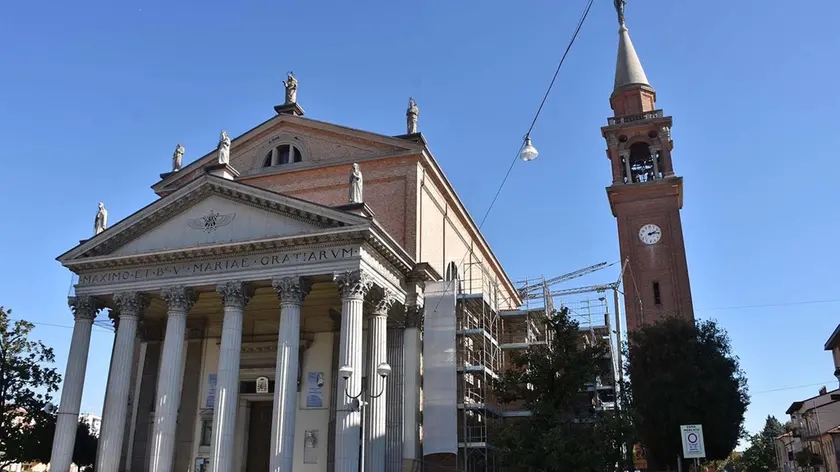 SAN DONA' - DUOMO - LAVORI DI SISTEMAZIONE messa in sicurezza del campanile e del duomo per risanare il tetto