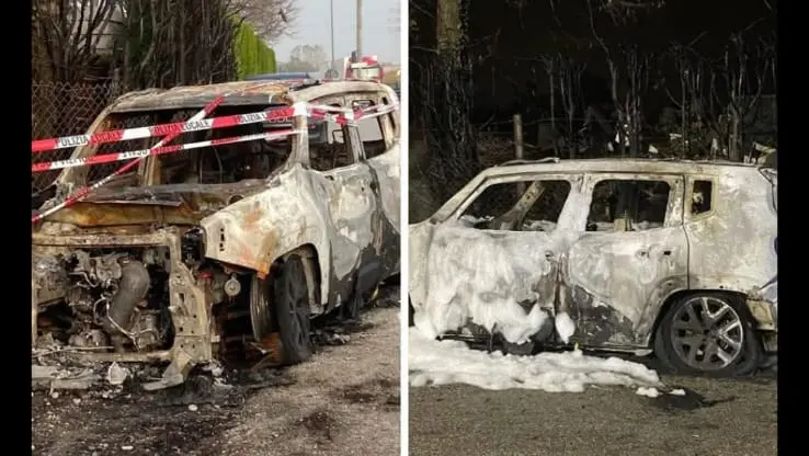 La Jeep completamente distrutta