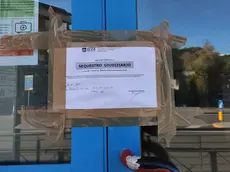 Il cartello che indicava il sequestro del Kursaal dopo la tragedia