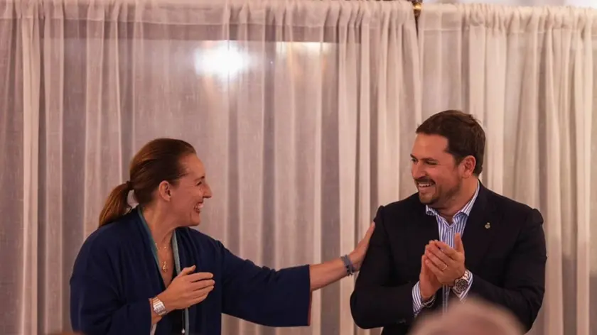 Matteo Romanello a un incontro elettorale con Elena Donazzan