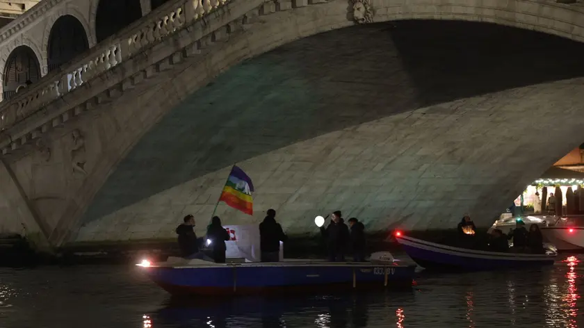 Un momento del corteo