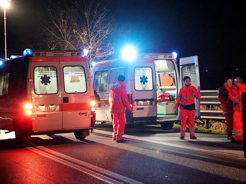 Parto prematuro in casa: il bimbo muore, scatta l'inchiesta