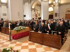 Il Duomo di Treviso gremito per l'addio a Nicola Tognana (fotofilm)