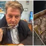 Stefano Valdegamberi assaggia la nutria e a fianco la teglia di carne