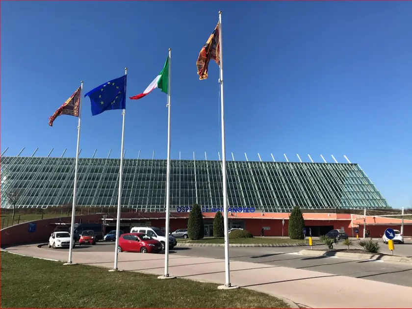L'esterno dell’ospedale Dell’Angelo a Mestre