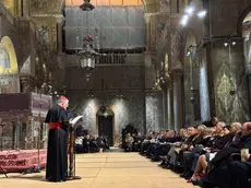 Un momento del saluto di Moraglia