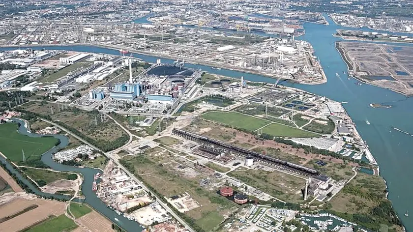 Una veduta dall’alto di Porto Marghera