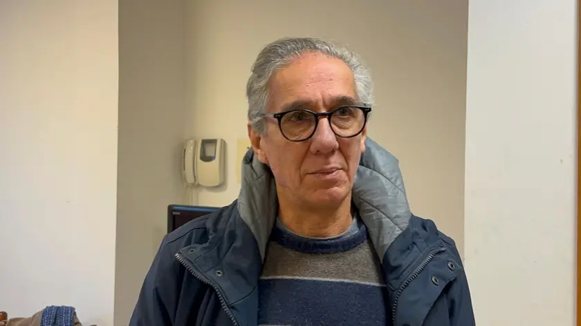 Angelo, 60 anni, ha vissuto per strada e ora è ospite in una struttura di Venezia