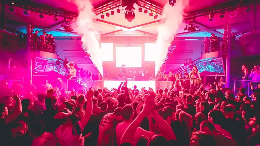 Una serata in discoteca