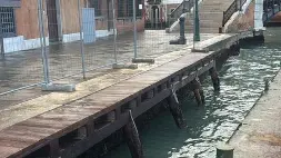 Nuovo misuratore e moduli sagomati. Modello Giudecca per il moto ondoso