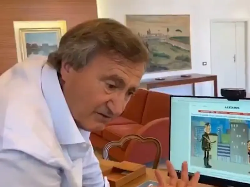 Brugnaro mentre lancia il cartone animato della lista Terra e Acqua sui propri canali social