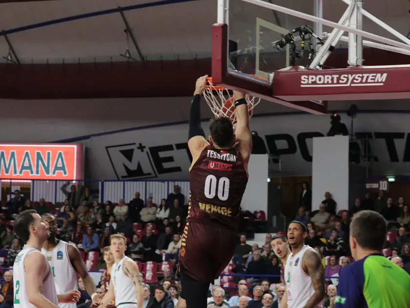 Un canestro di Tessitori (foto Pòrcile)