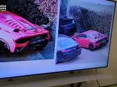 Alcune delle auto prese con i soldi delle anziane