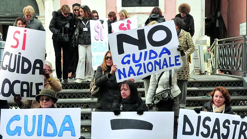 Una delle manifestazioni delle guide turistiche veneziane degli anni scorsi