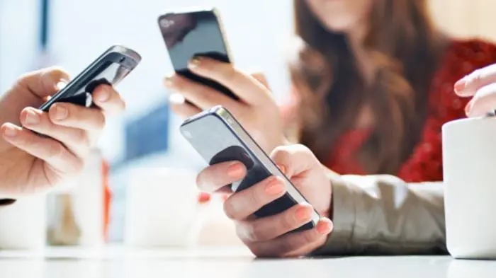 Graziato un finto poliziotto per le truffe on line