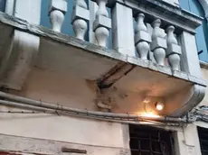 Il terrazzo da cui si è staccato il barbacane