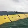 Le paratorie del Mose alzate contro l'acqua alta
