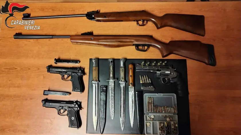 Armi e munizioni sequestrate