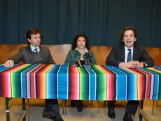 Monica Busetto tra gli avvocati Stefano Busetto e Alessandro Doglioni