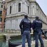 L'operazione della Polizia in centro storico a Venezia