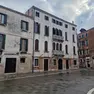 Il palazzo un tempo apparteneva alla Fondazione Levi Venduto nel 2013