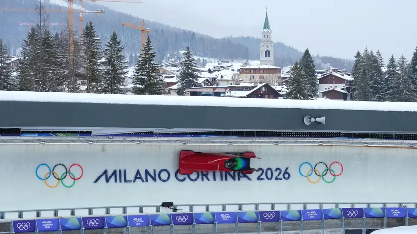La nuova pista da bob di Cortina d'Ampezzo dove oggi 5 febbraio iniziano le gare olimpiche