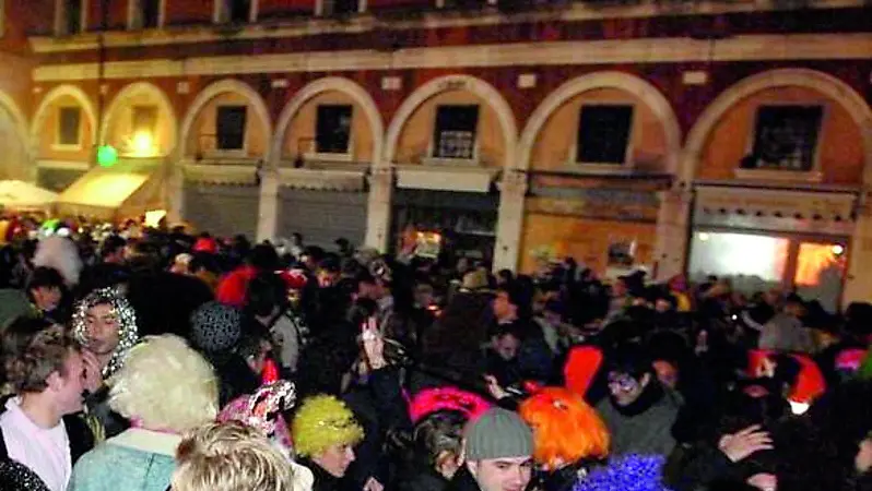 La movida notturna nella zona di Rialto, in zona è avvenuto l’accoltellamento