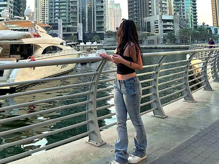 Giada Ronchin durante il suo soggiorno di studio a Dubai