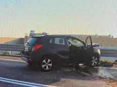 Una delle due auto coinvolte nell’incidente