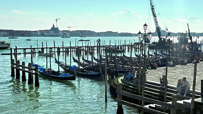 Le gondole costrette al trasloco per i cantieri