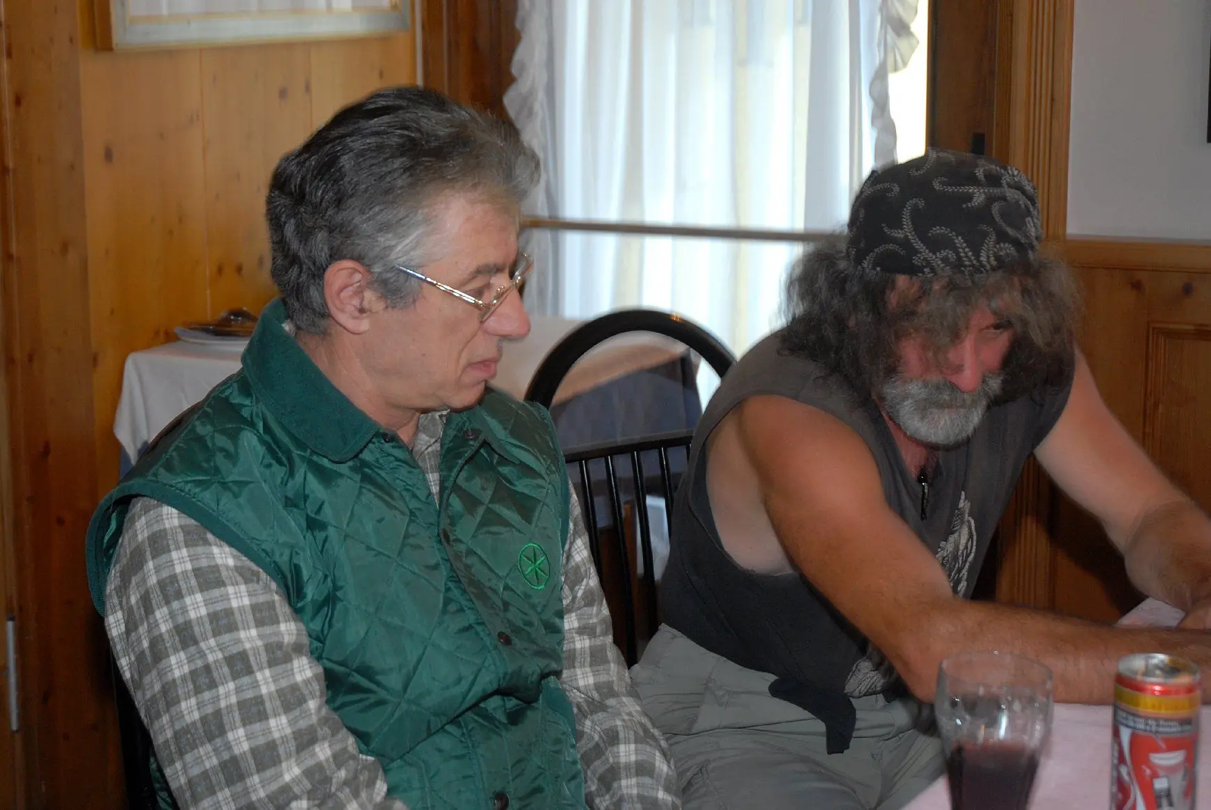 SCIOPERO FISCALE. LA RIVOLTA PARTE DAL VENETO IN FOTO Il summit di Calalzo tra i rappresentanti della Casa delle liberta'. DA SX UMBERTO BOSSI E MAURO CORONA