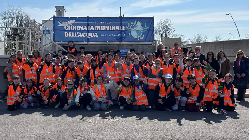 Giornata dell'acqua all'areoporto di Venezia